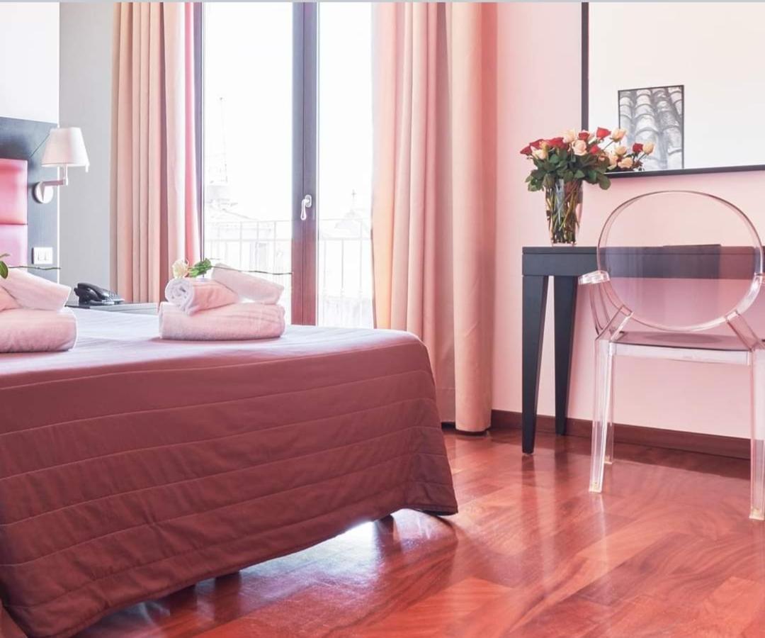 La Chicca Palace Hotel Μιλάτσο Εξωτερικό φωτογραφία